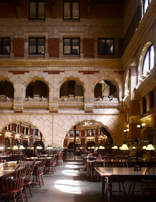 Illustration for article titled These are the most beautiful libraries we've ever seen